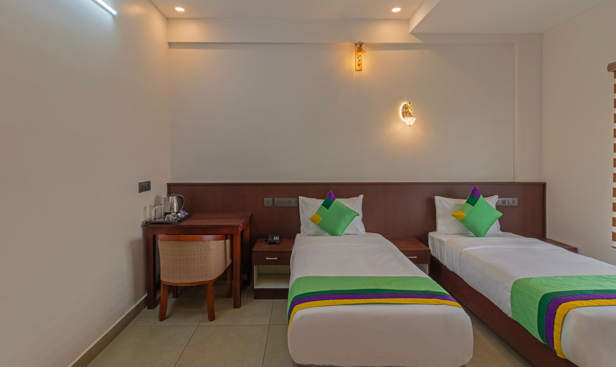 Treebo Amigos Residency Cochin Airport Hotel Standard Double Room 3