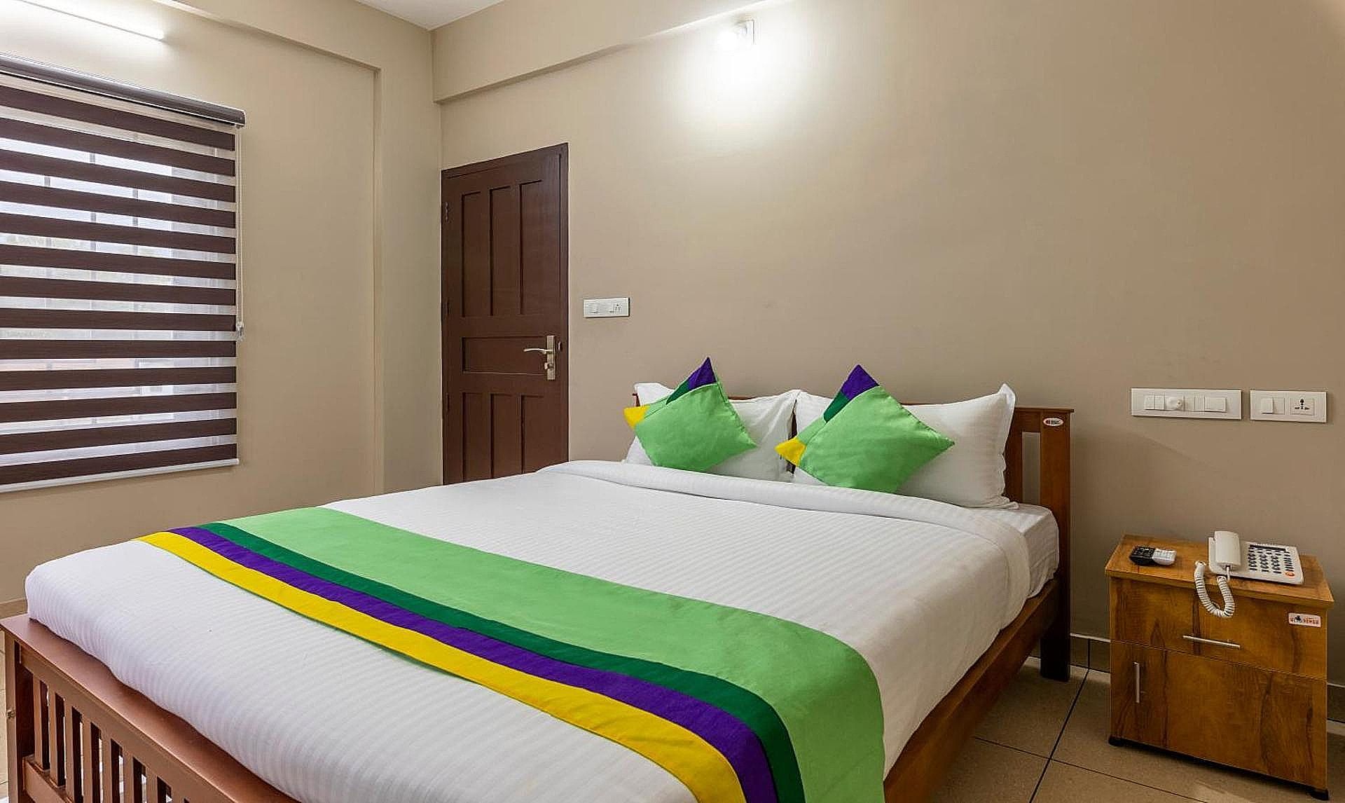 Treebo Dreams Arcade Standard Double Room 3