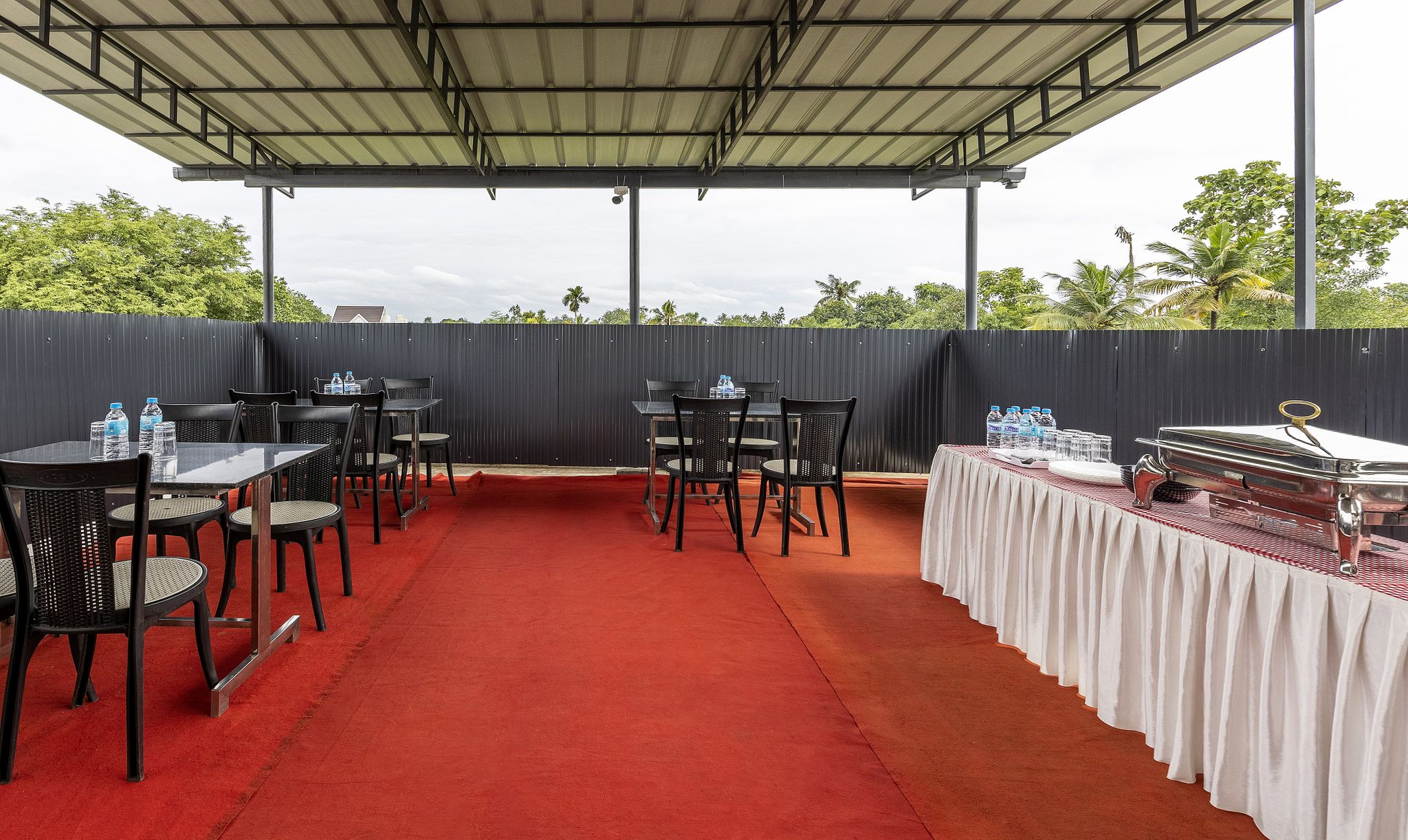 Food & Dining
