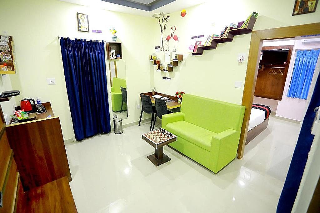 Base9 Cochin Airport Hotel Deluxe Double Room 24