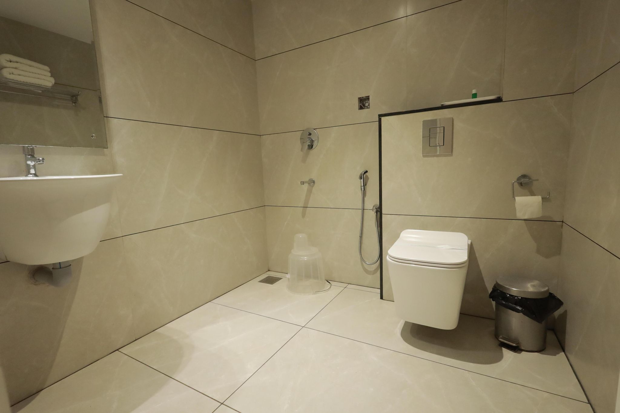 Hotel Bekal Palace Deluxe Room 5