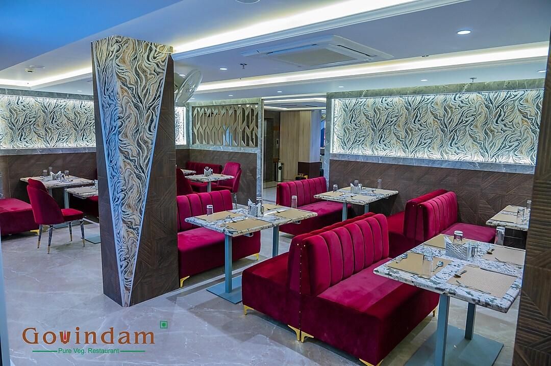 Food & Dining