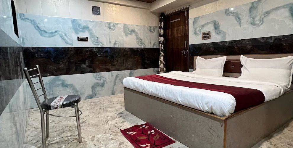 undefined Hotel Raghunandan Inn 5