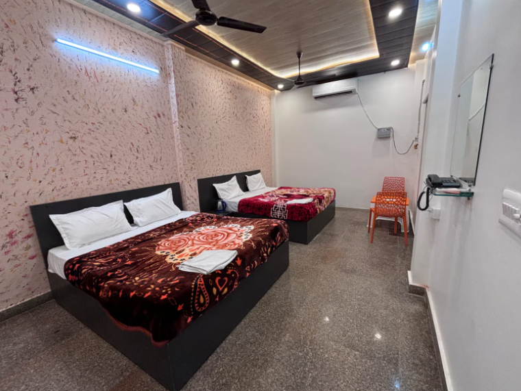 Standard Family Room