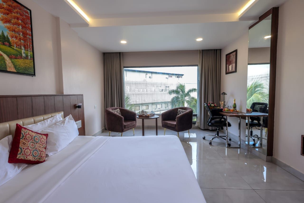 Seven Sky Clarks Exotica Grand Deluxe room with King Bed 2