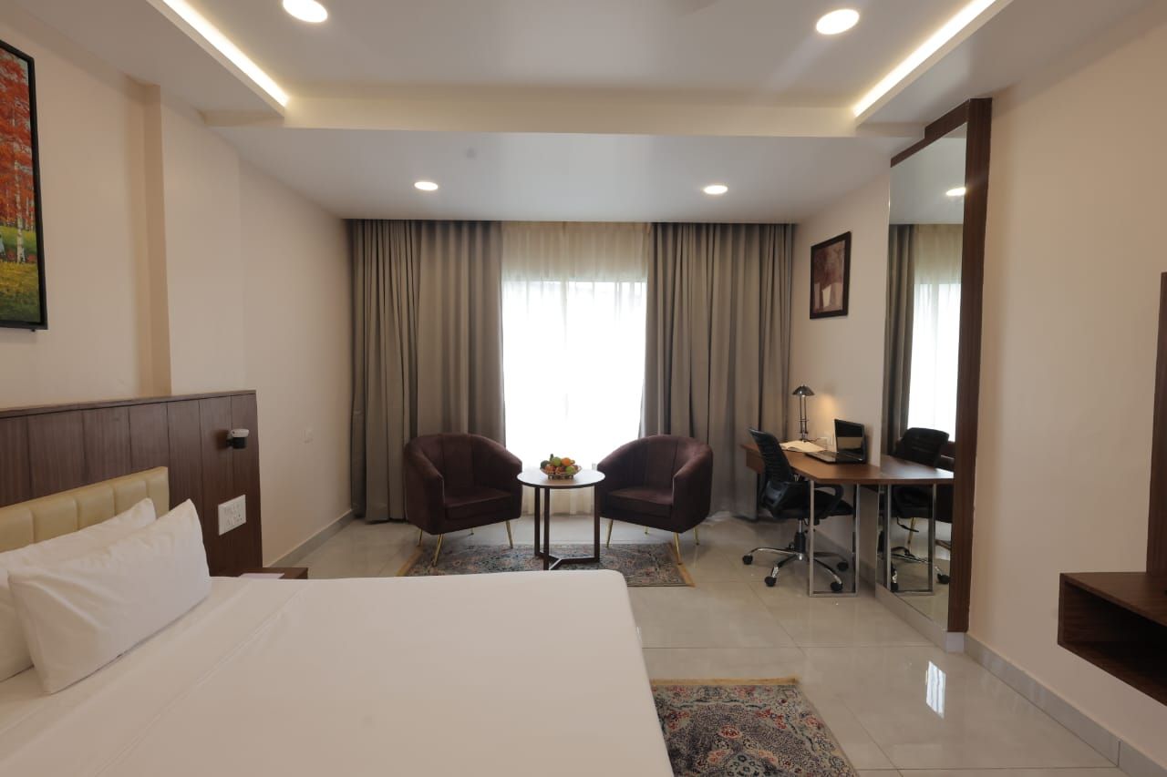 Seven Sky Clarks Exotica Grand Deluxe room with King Bed 5