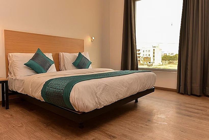 The Archer Gold Gold Deluxe Room