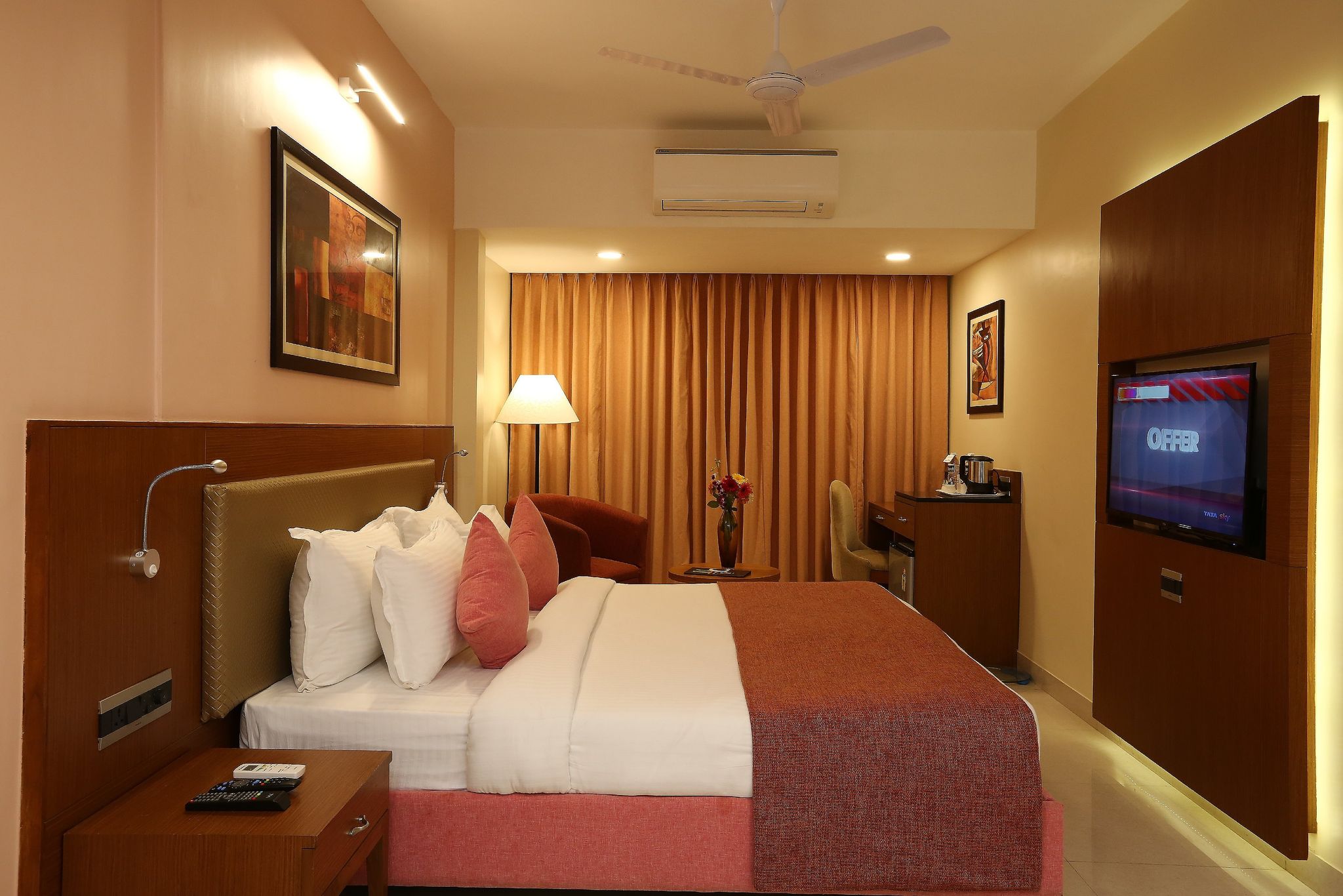 Evoke Lifestyle Candolim Deluxe Room 3