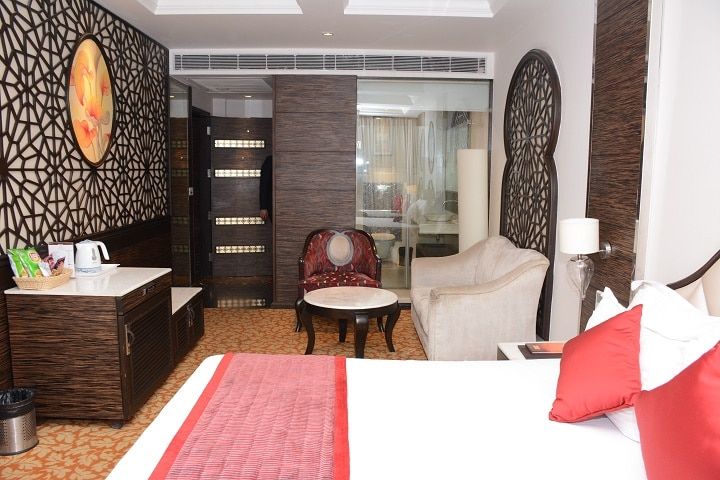 Grand Deluxe Room with Exclusive Food Deal
