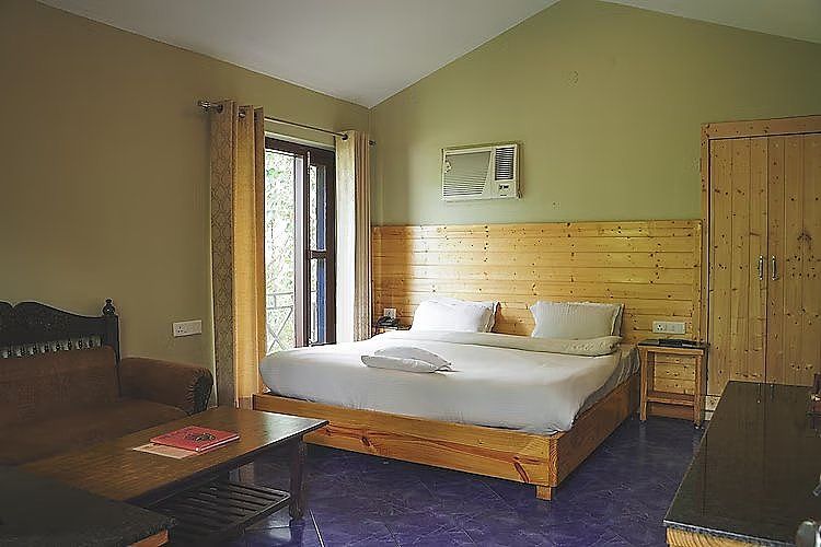 Cottage Room