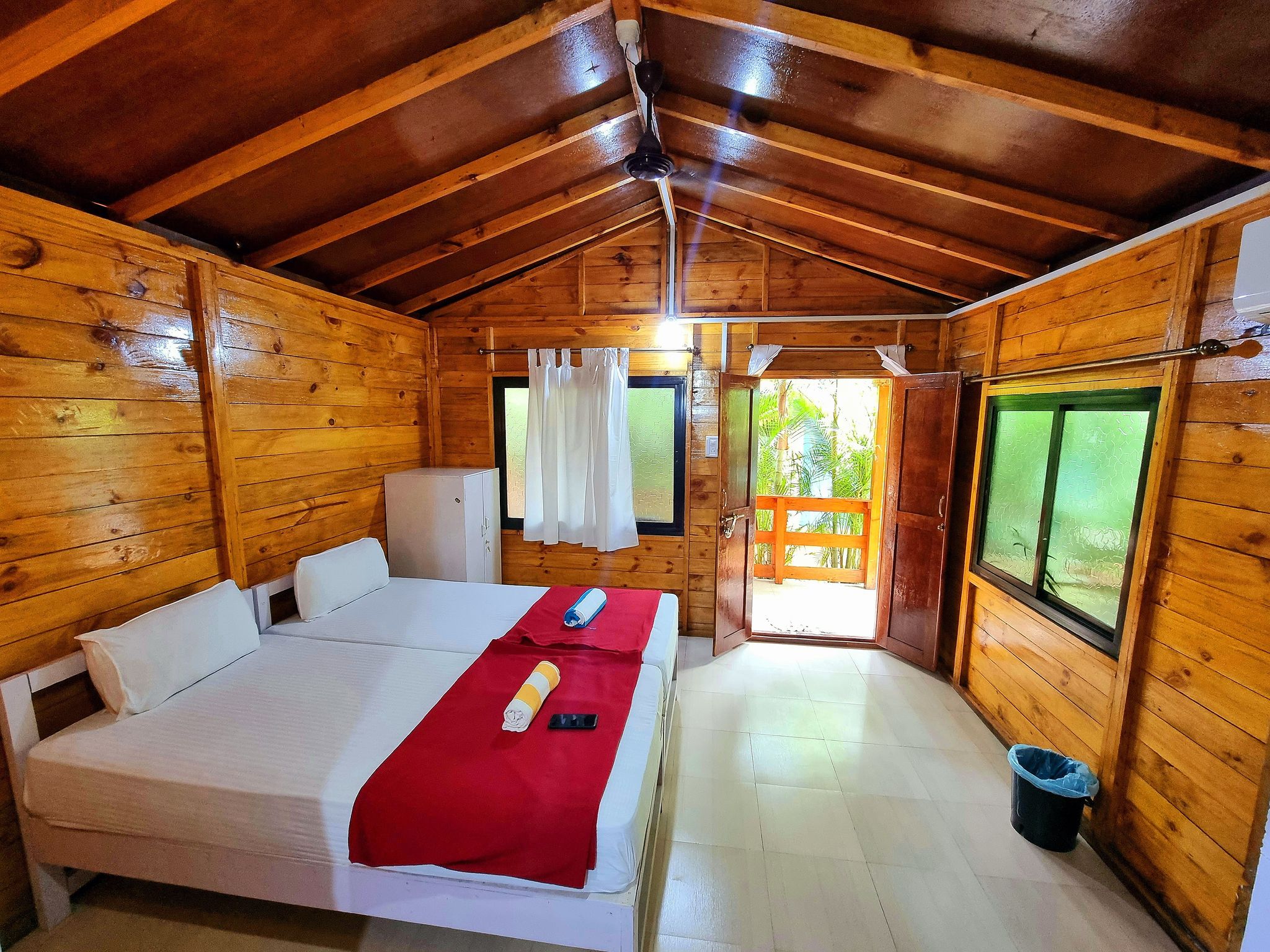 Anand Yoga Village Deluxe Triple Room 6
