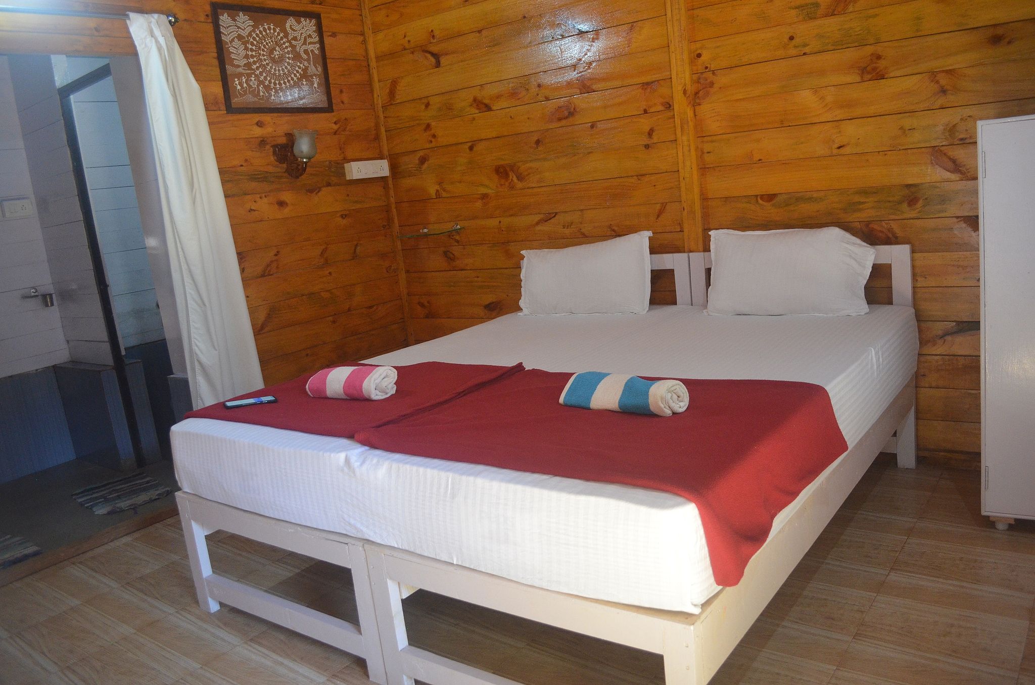 Anand Yoga Village Deluxe Triple Room 8