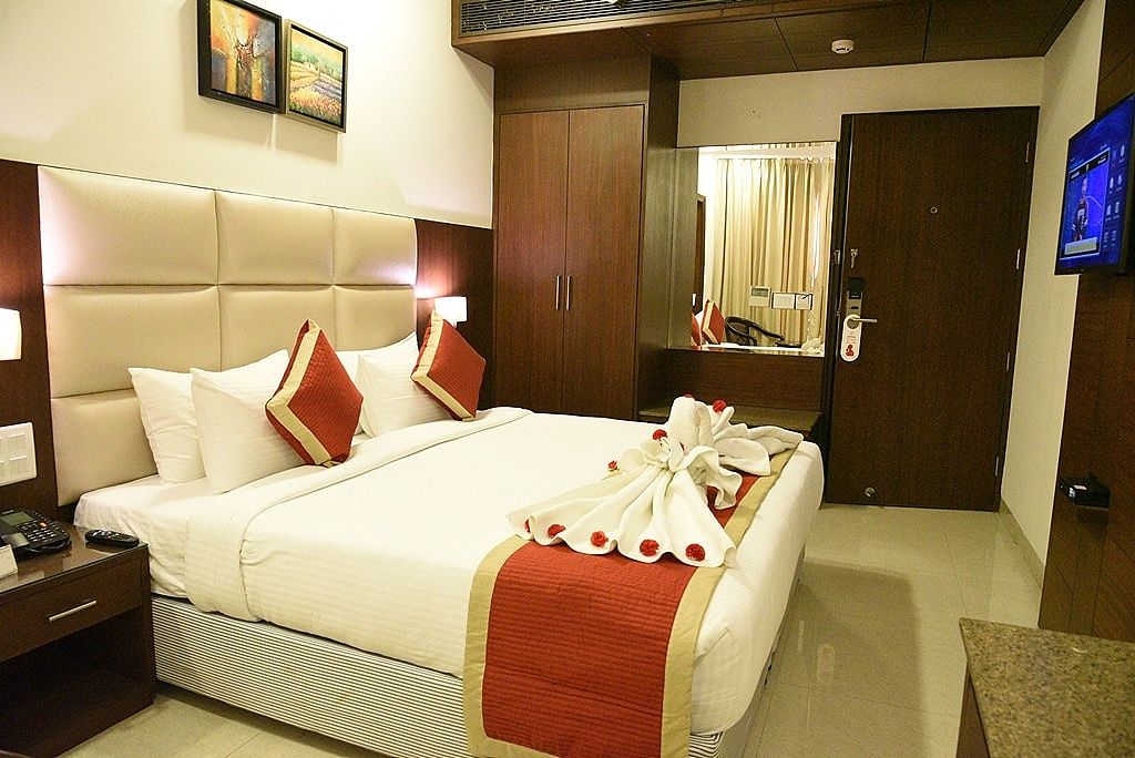 Hotel Mandarin Square Deluxe Room 5