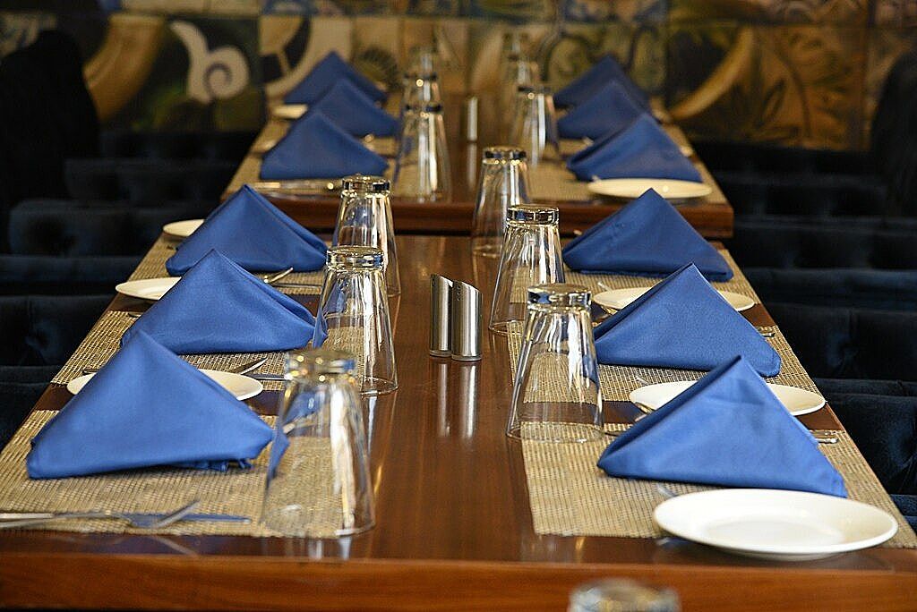 Food & Dining