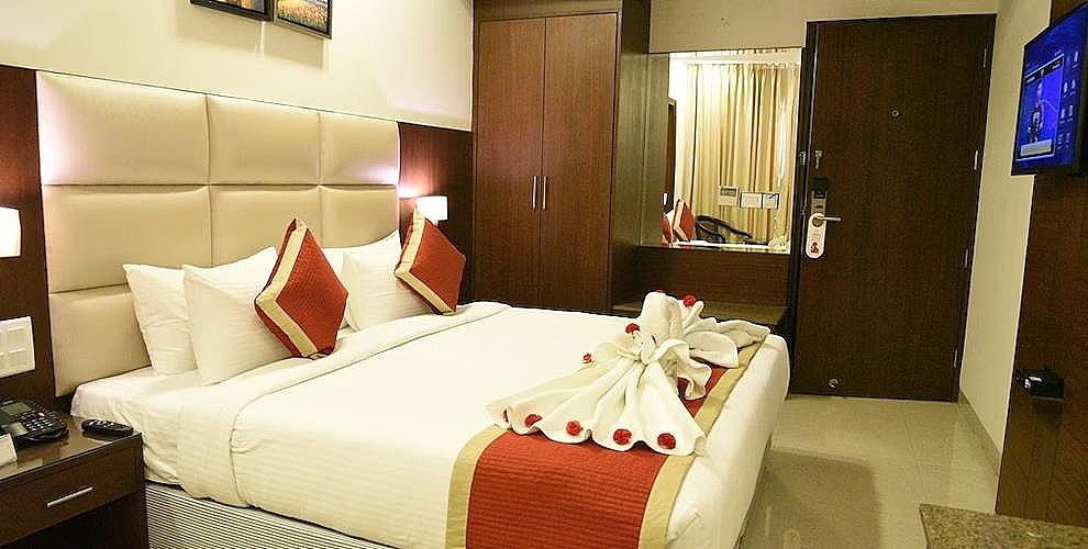 Hotel Mandarin Square Deluxe Room