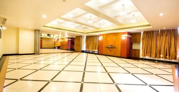 Hotel Supreme Heritage