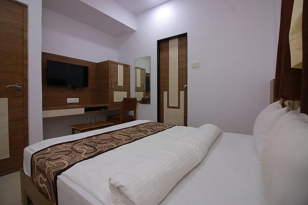 Hotel Apex Deluxe Non Ac Room 7