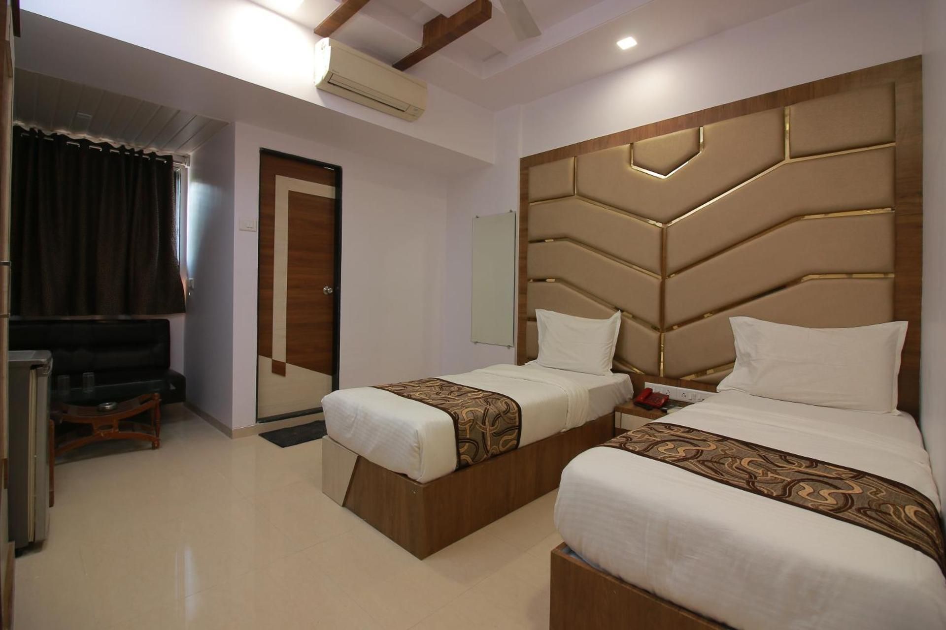 Hotel Apex Deluxe Non Ac Room 13