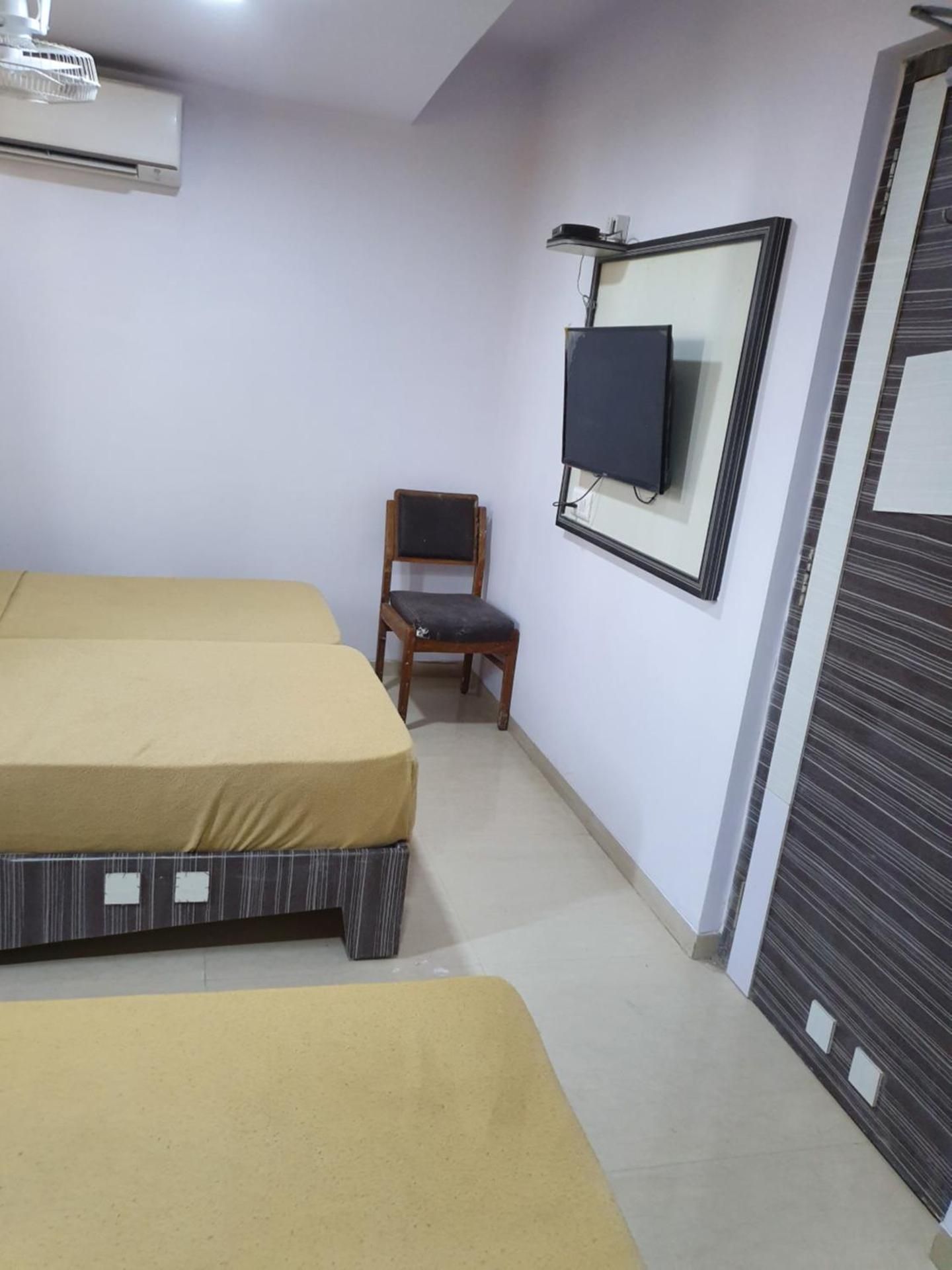 Deluxe Triple Room
