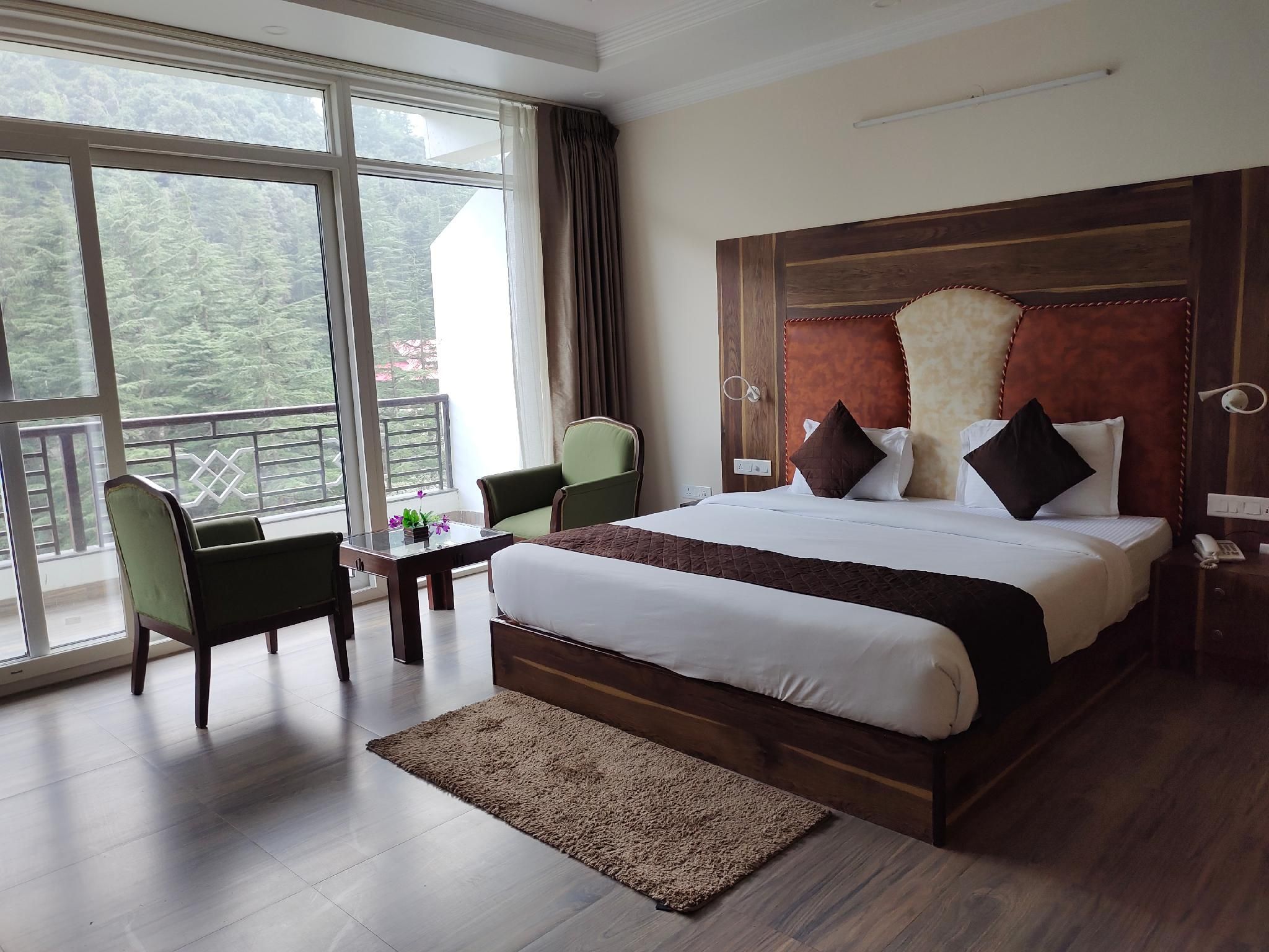 Luxury Room without Balcony