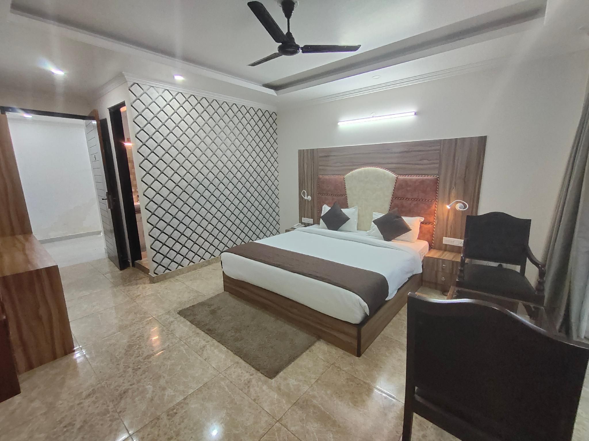 Deluxe View Room