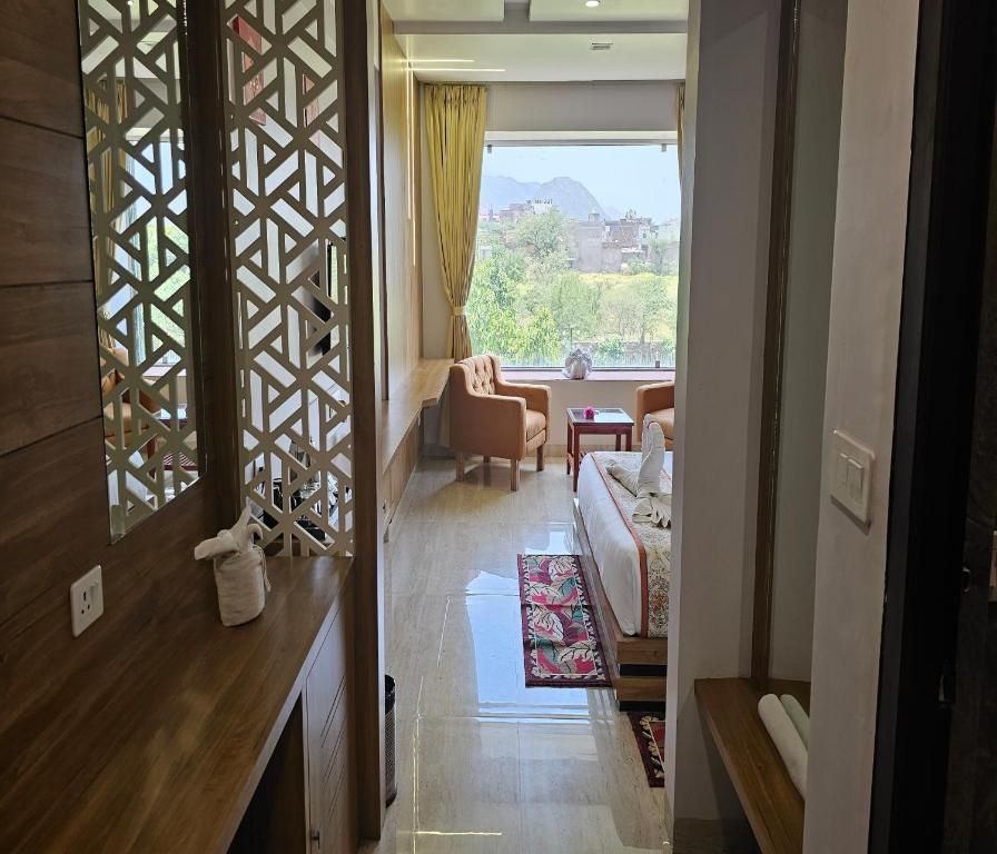Bamboo Saa Mulberry Resort Pushkar Deluxe Garden View 12