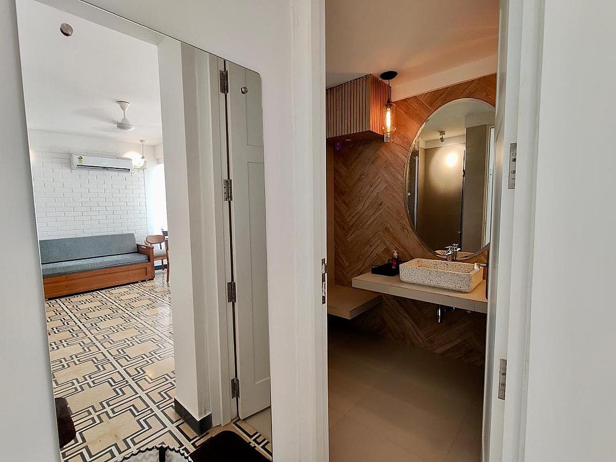 HideAway 1 BHK, Parra