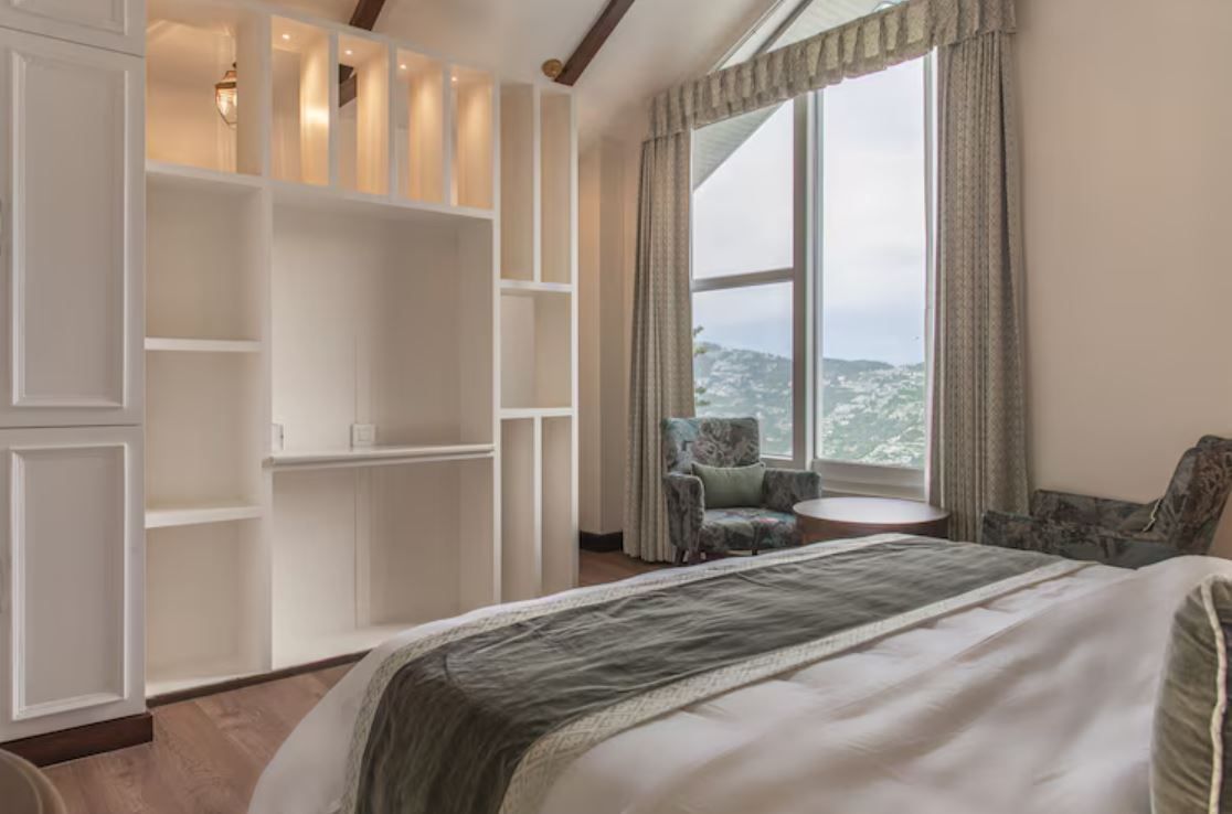 Echor Backwoods Villa Narkanda Attic Room (Mountain View) 3