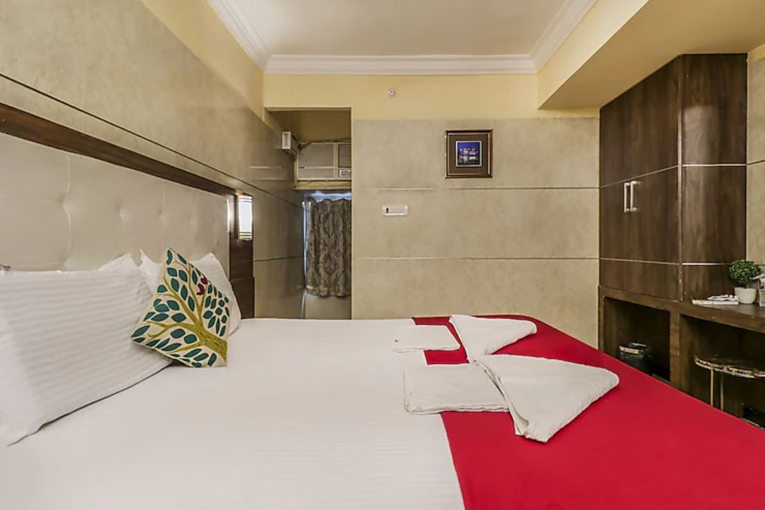 SSK Grand  Deluxe Room AC 3