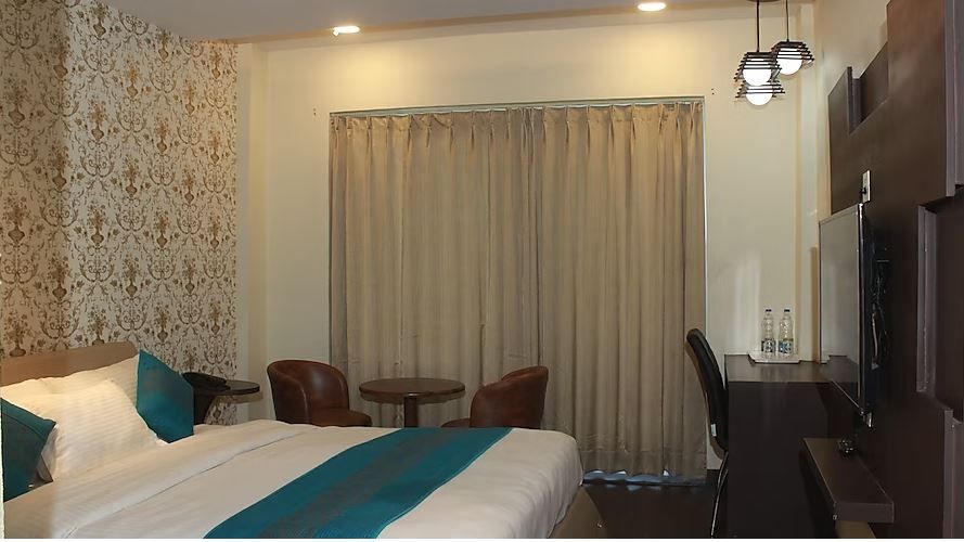 SS International  Premium Room 5
