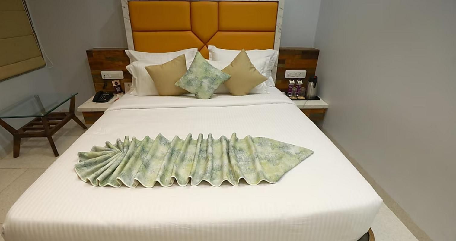 Hotel The Grand Ladhukara Deluxe Room (Non View Room) 5