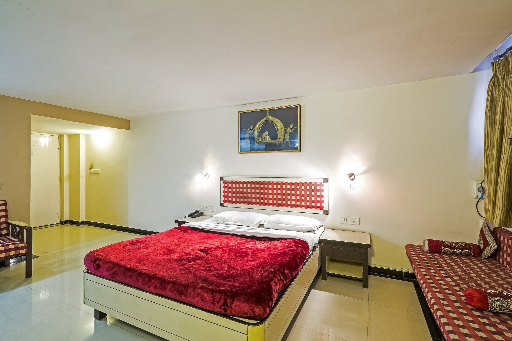 Hotel Parklane Executive Deluxe Room 4