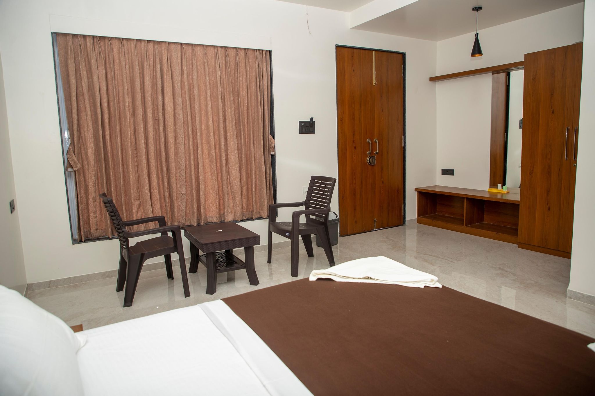OMKARA RESORT Premium Cottage Room 7