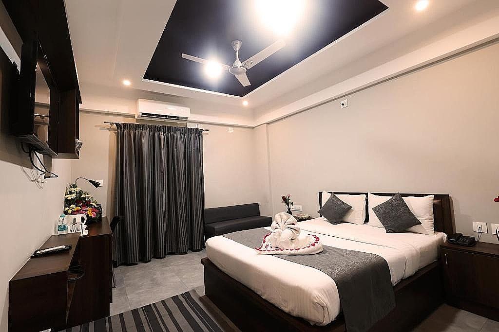 De Royale Sapphire Suites Executive Room 3