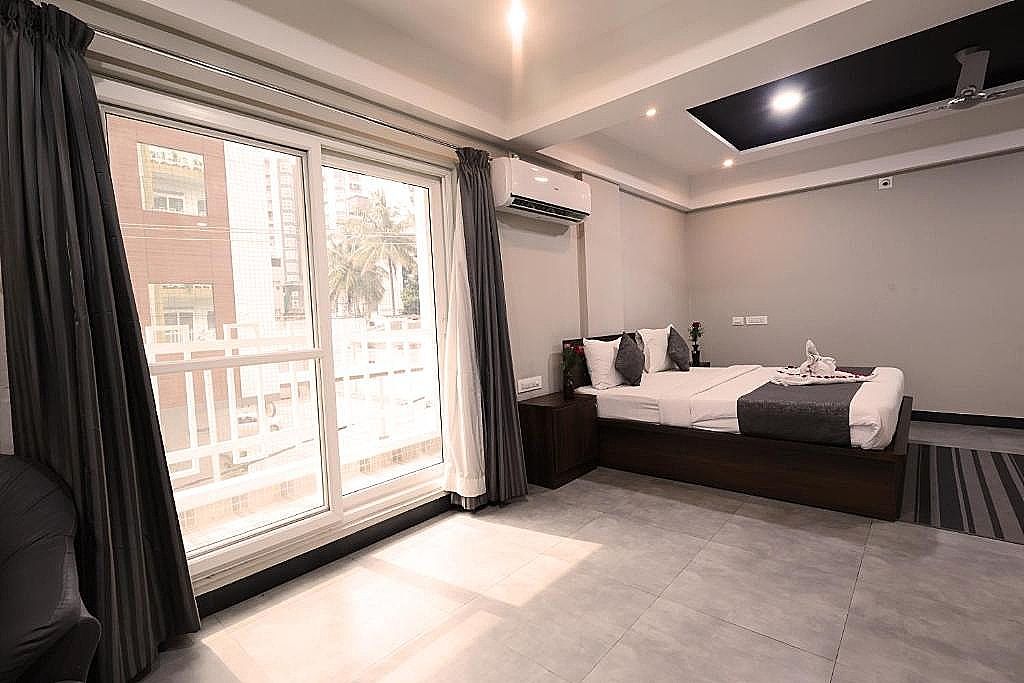 Suite Room with Balcony