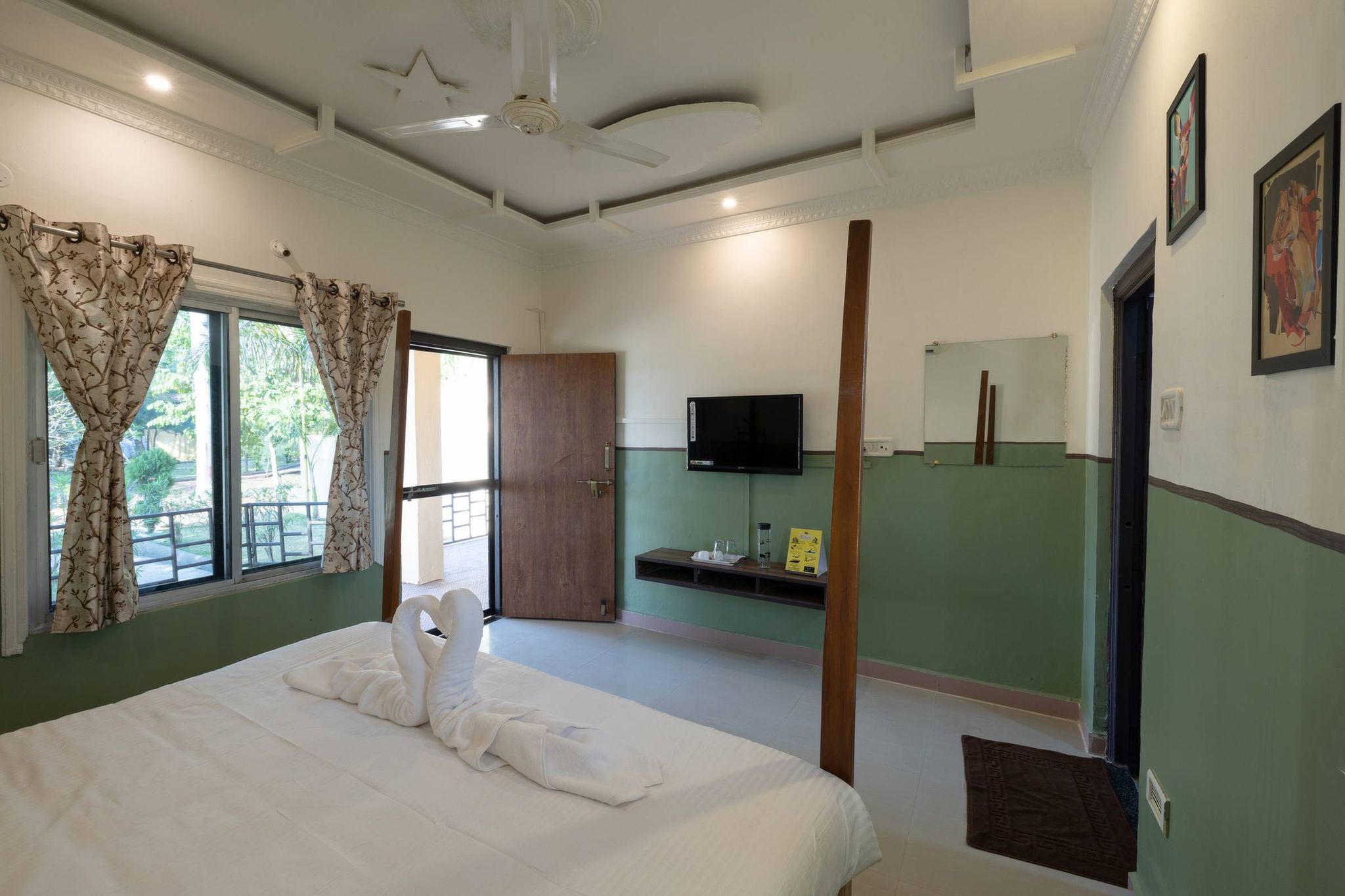 Avadale Tadoba (Stag Groups Not Allowed) Deluxe Room 5