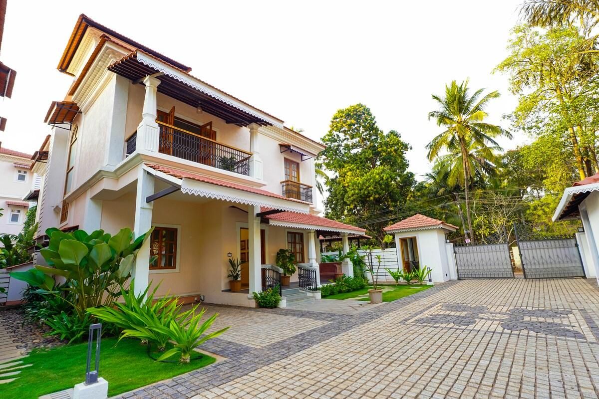 undefined Elivaas Celest a Luxury 4bhk Villa with Private pool 10