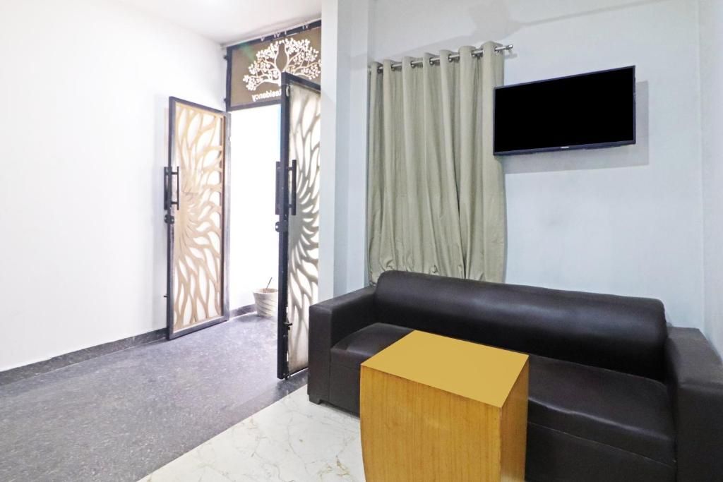 undefined Hotel Trendy residency 2