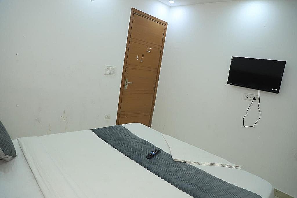 undefined Hotel Trendy residency 9