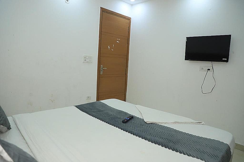 undefined Hotel Trendy residency 7