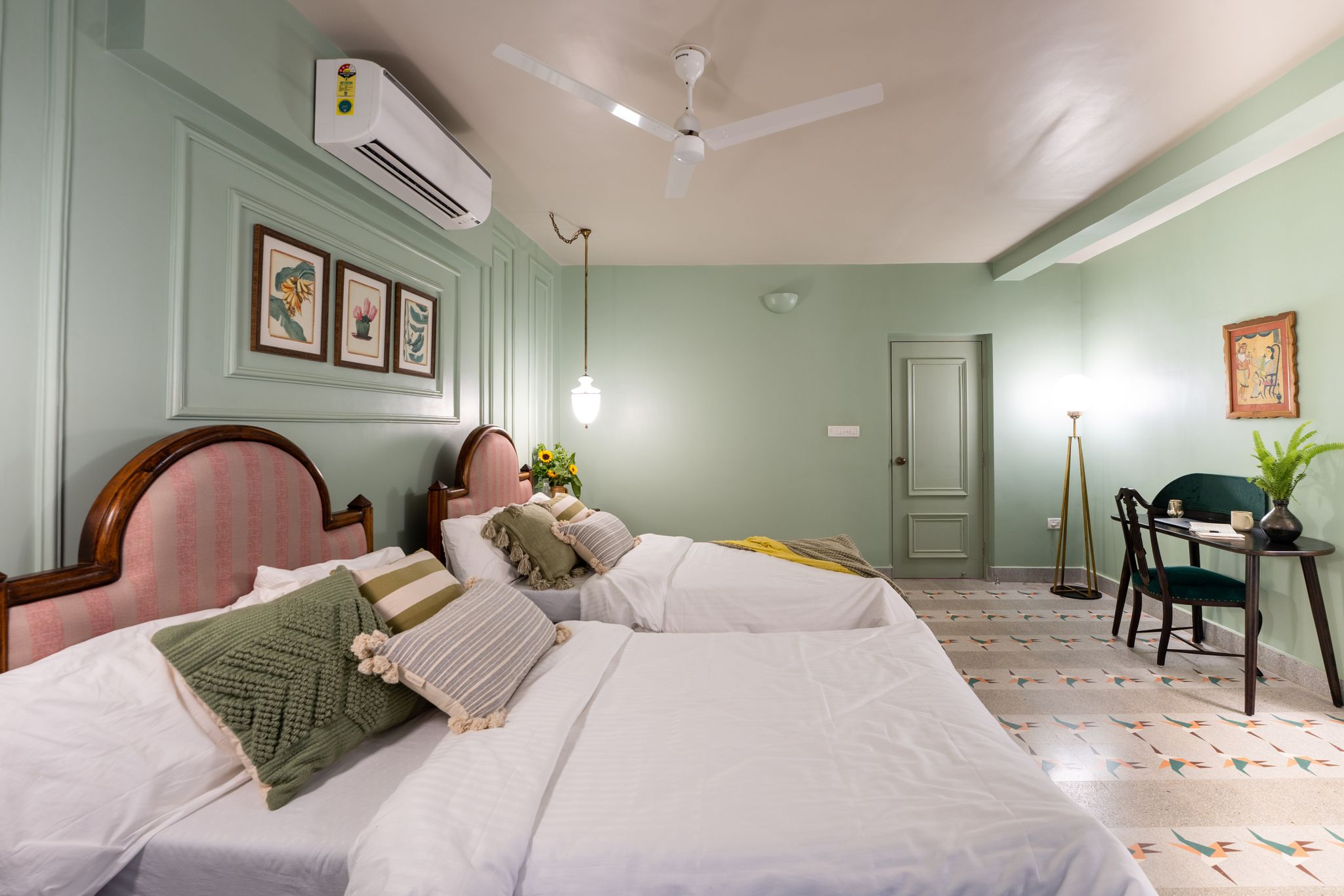 Elivaas BluDoor Luxury 5BHK Villa with Private Pool Elivaas BluDoor - Luxury 5BHK Villa with Private Pool 9