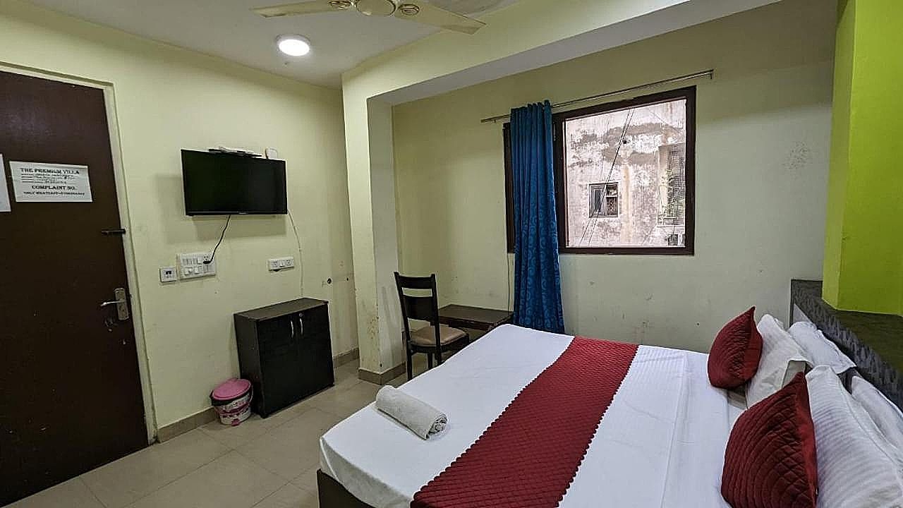 Mauryan Elite Hotel Lajpat Nagar Standard Room 4