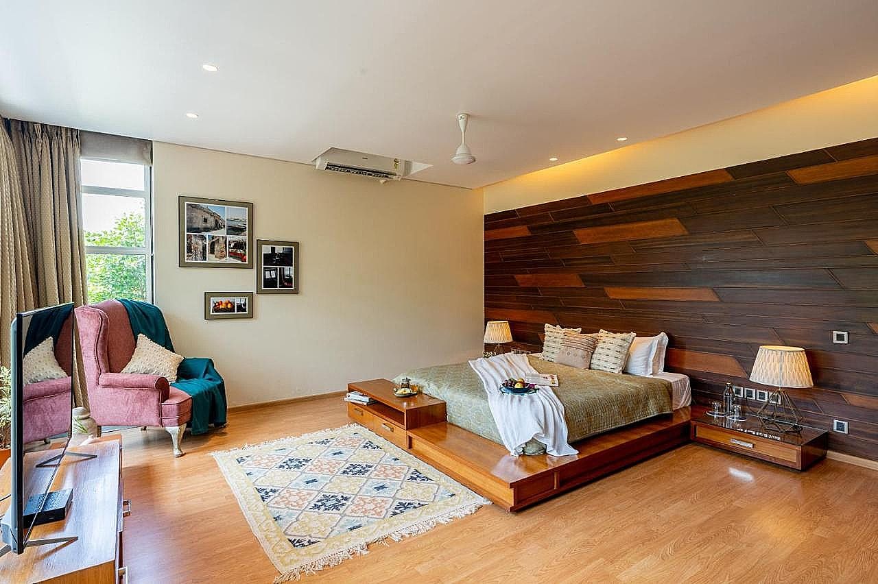 undefined Elivaas Dahlia Luxurious 4BHK Villa with Private Pool 9