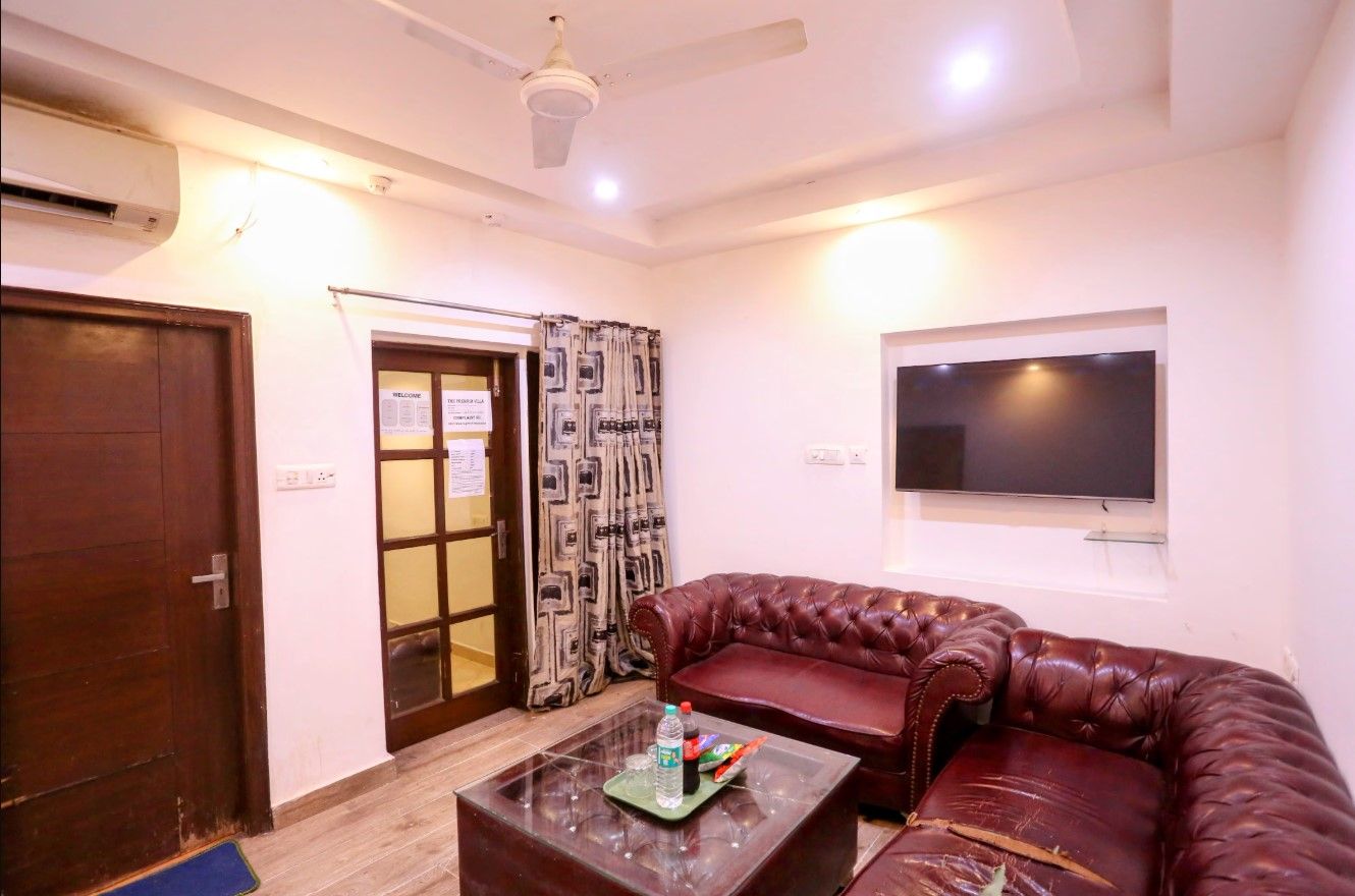 undefined Hotel Shilo Inn 3