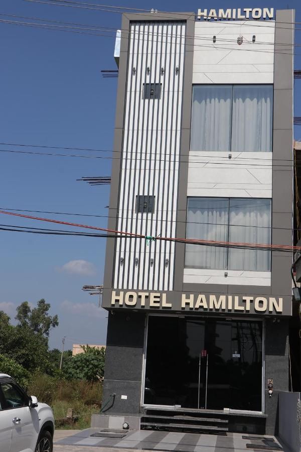 undefined Hotel Hamilton 8