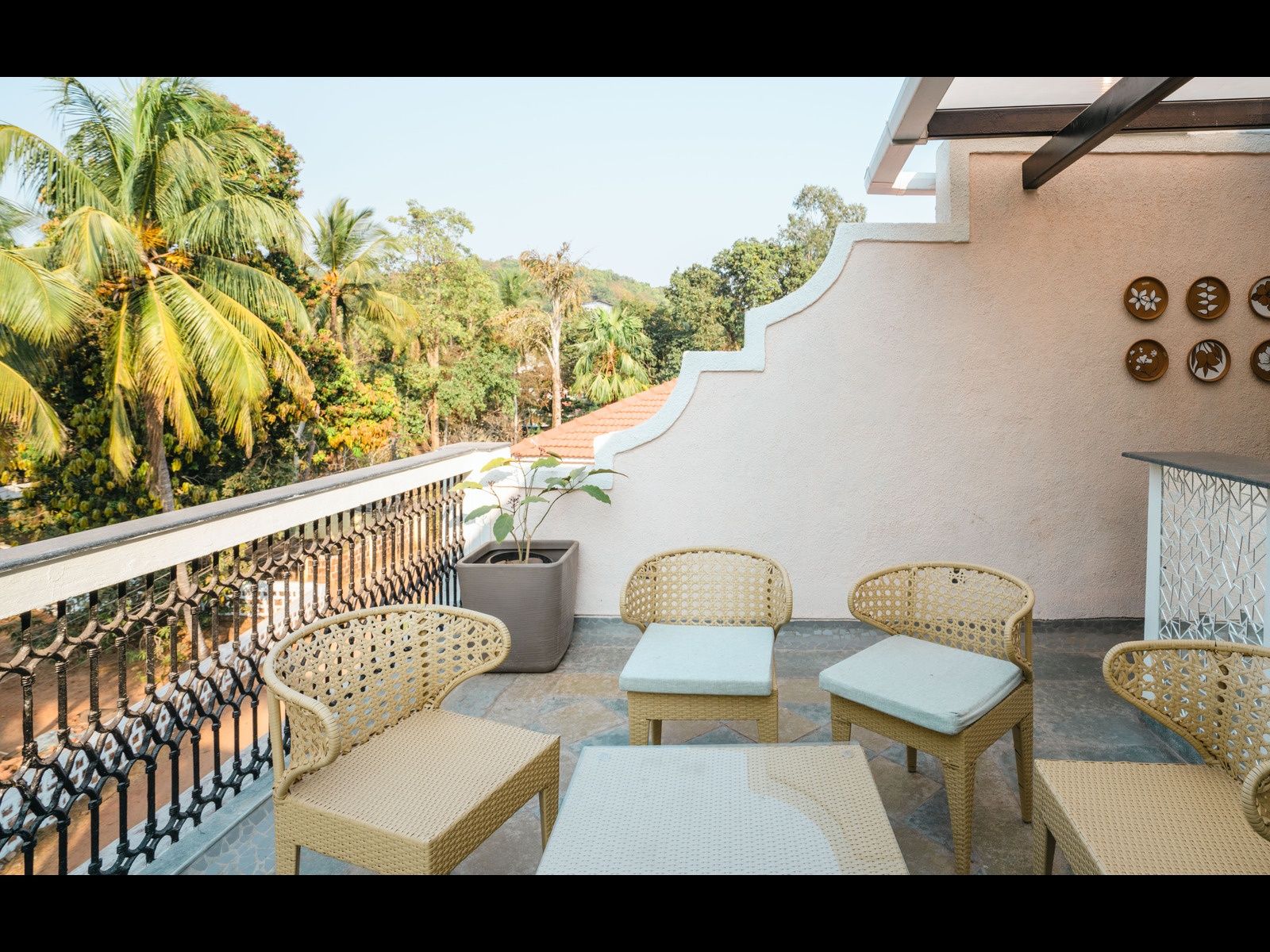 ELIVAAS-Opalys 4 BHK Villa with private pool and lift, Arpora ELIVAAS-Opalys, 4 BHK Villa, with private pool and lift 12