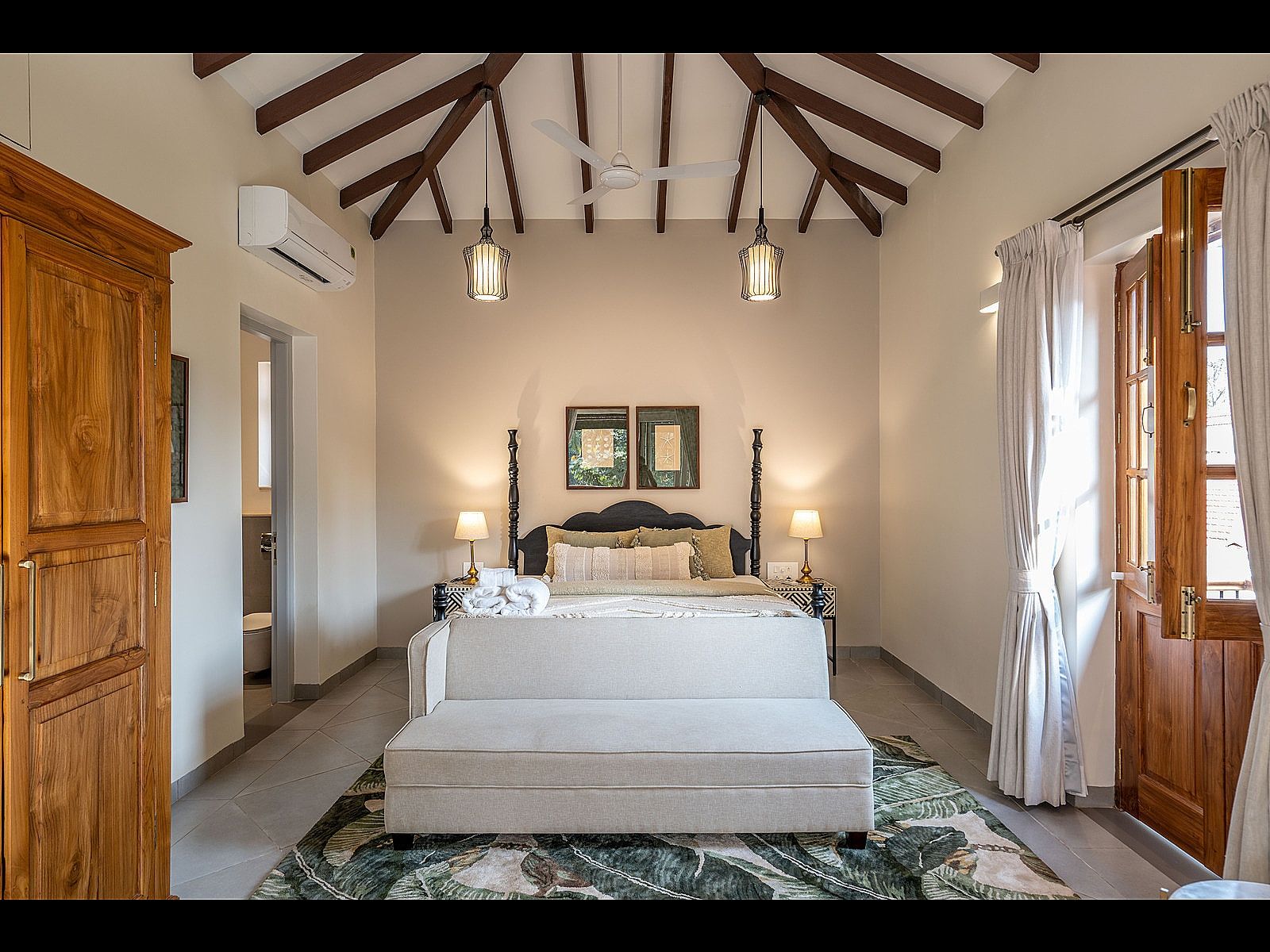 ELIVAAS-Opalys 4 BHK Villa with private pool and lift, Arpora ELIVAAS-Opalys, 4 BHK Villa, with private pool and lift 5