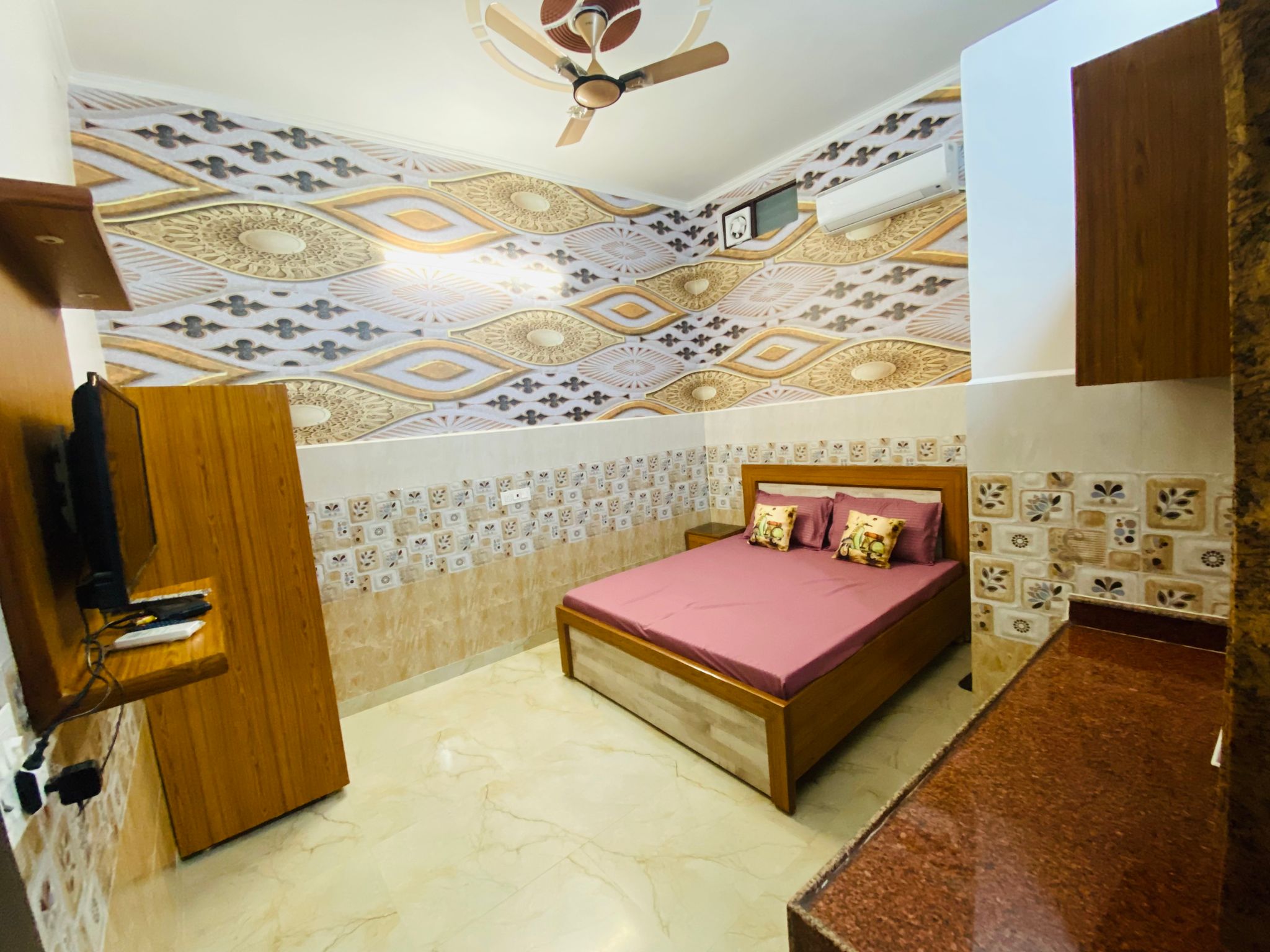 Comfort Inn Rooms Classic AC 3