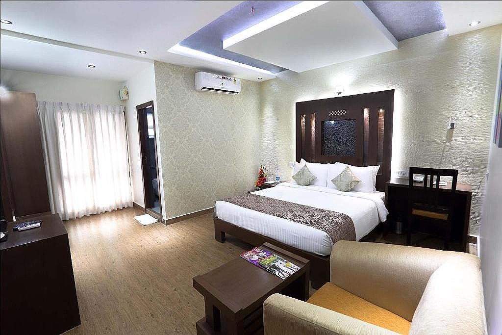 R D Suites Koramangala Deluxe Double Room 3