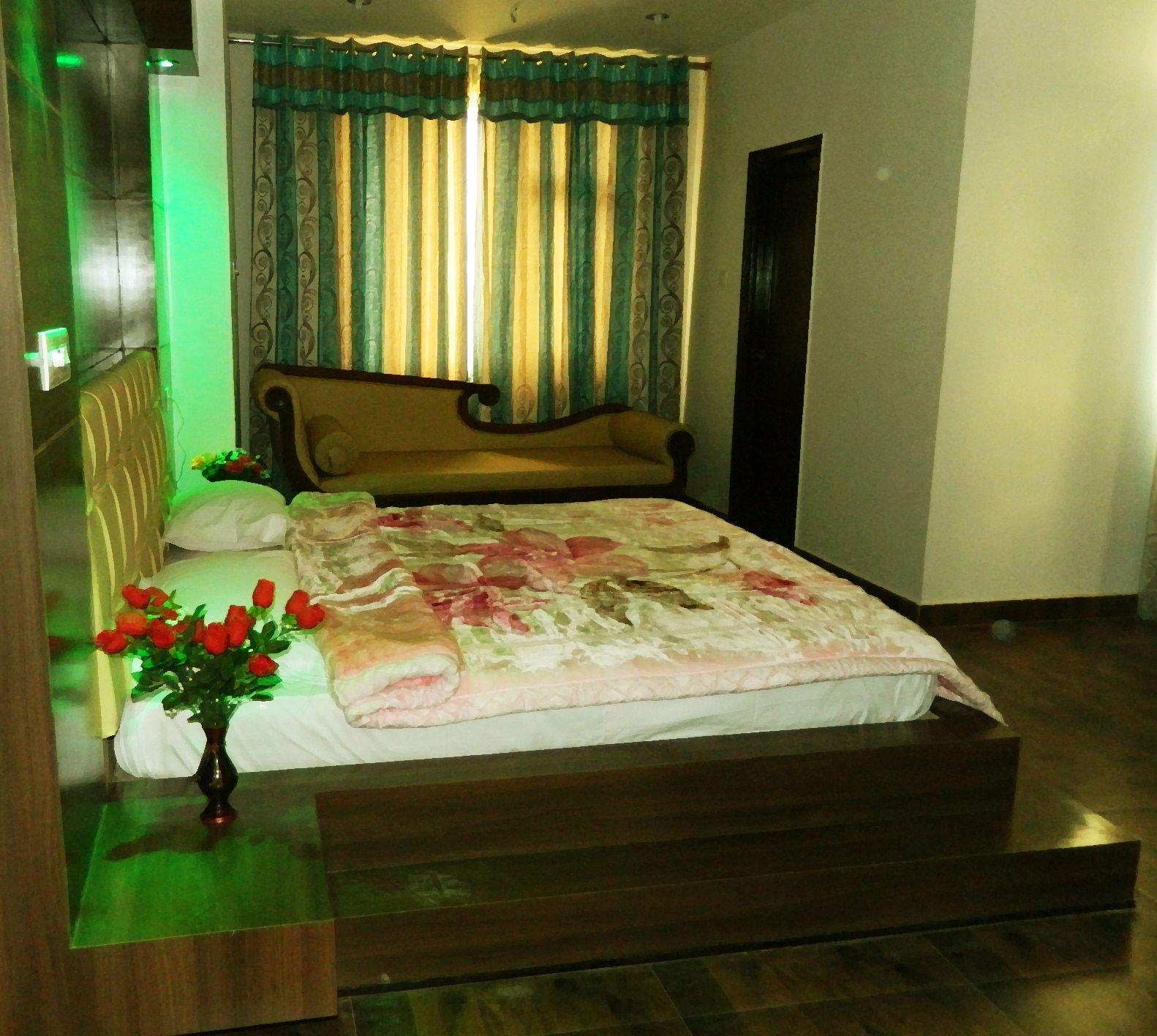 Deluxe Room AC Room
